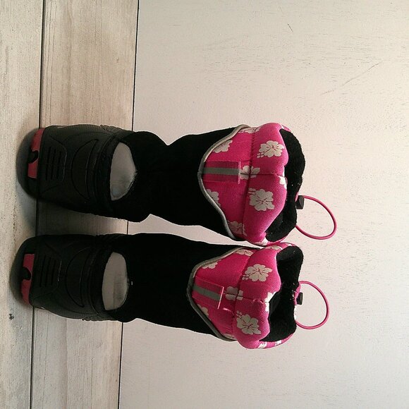 Harsh Snow Boots Winter Boots with Pink Floral Design Size 11 Toddler - Picture 3 of 10